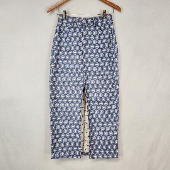 Sister Jane Textured Daisy Print Pencil Skirt Women's XS Blue Mid Calf Cottage - Picture 1 of 7